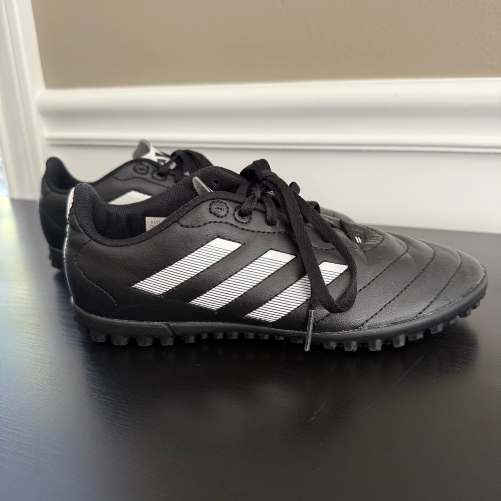 adidas Kids' Goletto VIII Turf Soccer Cleats - Size 3.5
